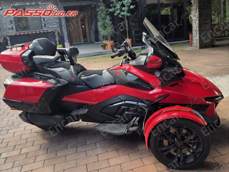 BRP CAN-AM SPYDER RT LIMITED - фото 0