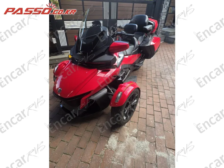 BRP CAN-AM SPYDER RT LIMITED - фото 3