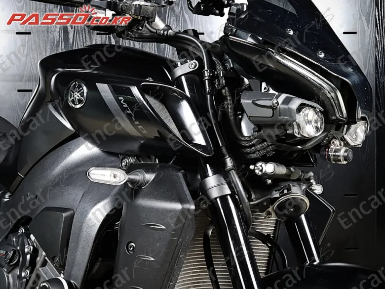 Yamaha Mt 10 - фото 4