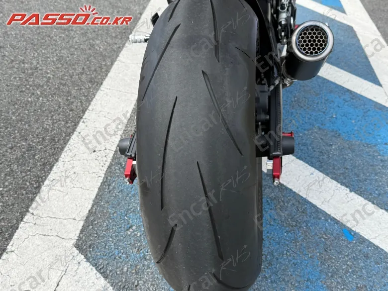 BMW S 1000 RR - фото 5