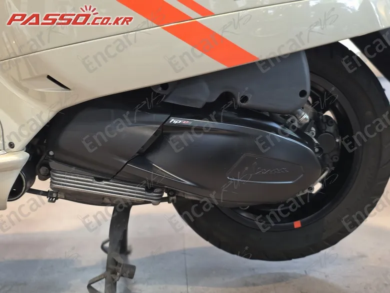 Vespa Gtv 300 - фото 4