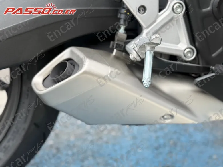 HONDA CBR 650 R E-CLUTCH - фото 6