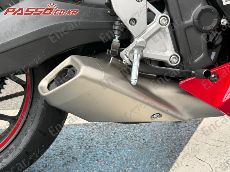 Honda Cbr 650 R E-Clutch - фото 6