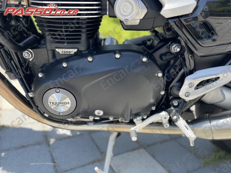 Triumph Speed Twin 1200 - фото 4
