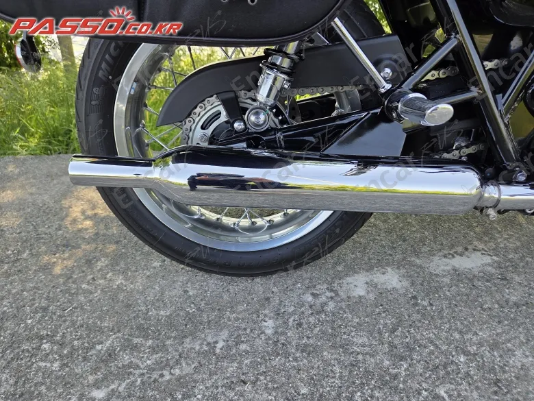 Triumph Bonneville T120 - фото 6