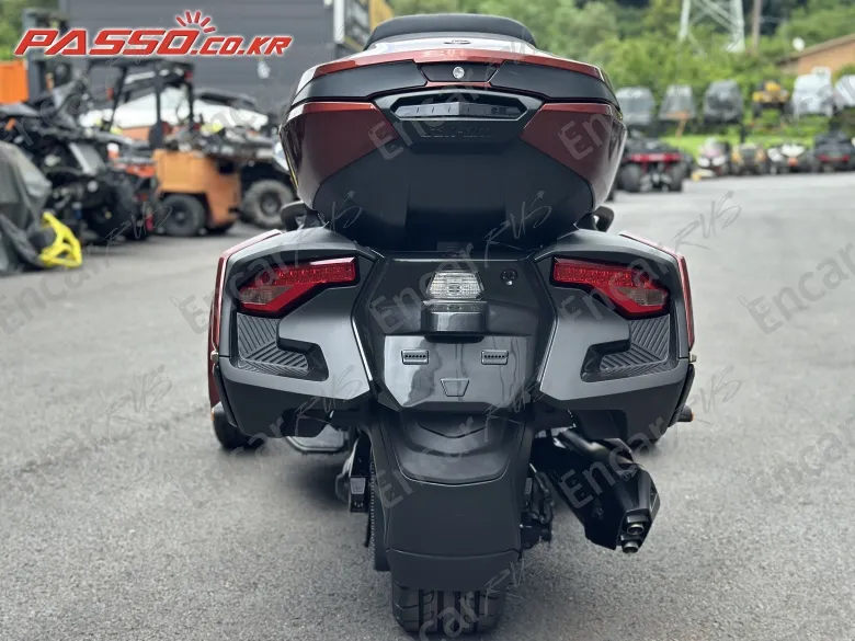 BRP CAN-AM SPYDER RT LIMITED - фото 2