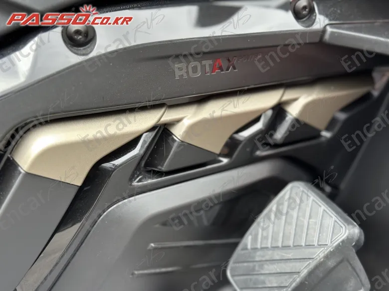 BRP CAN-AM SPYDER RT LIMITED - фото 4