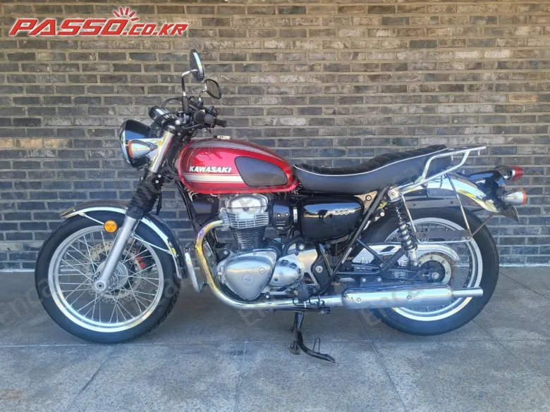 Kawasaki W 800 - фото 1