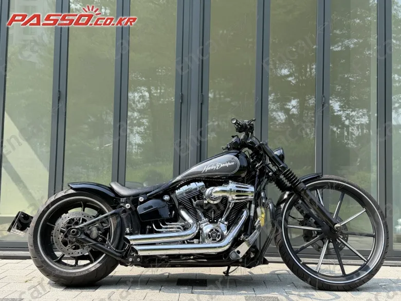 Harley-Davidson Breakout - фото 0