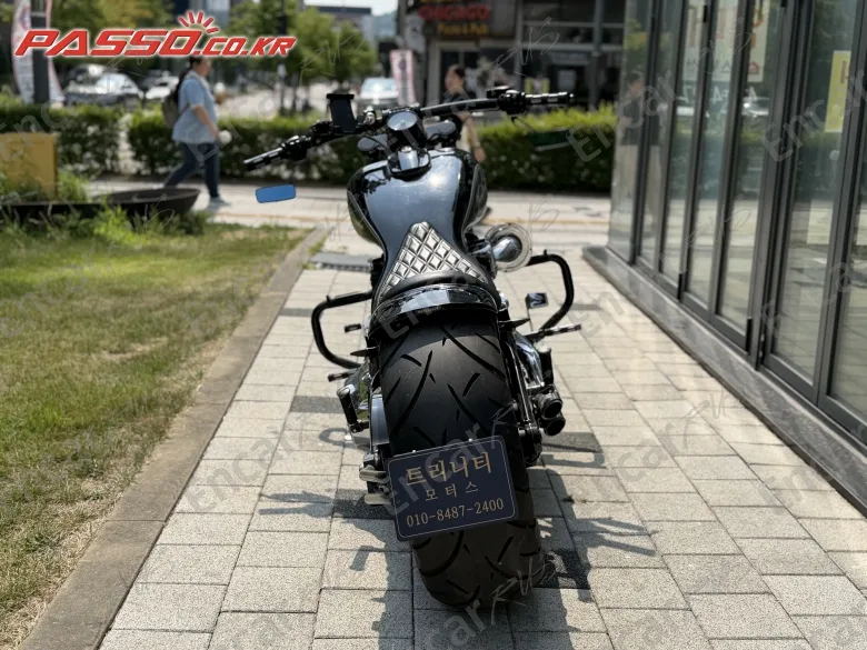 Harley-Davidson Breakout - фото 2