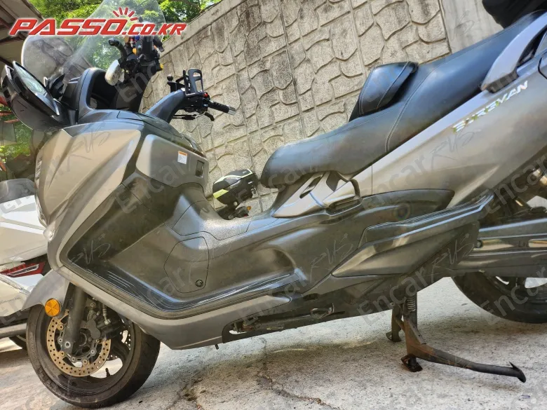 Suzuki Burgman 650 Executive - фото 1