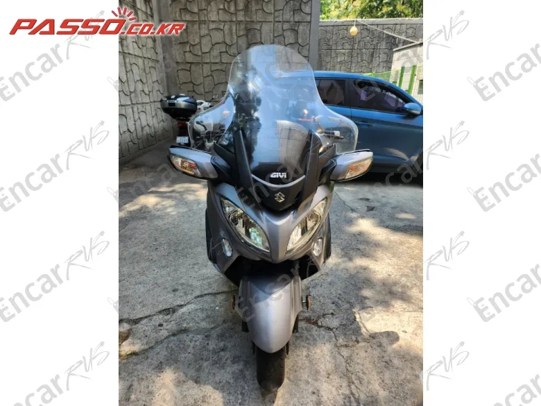 Suzuki Burgman 650 Executive - фото 5