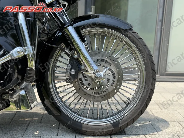 Harley-Davidson Fltr - фото 5