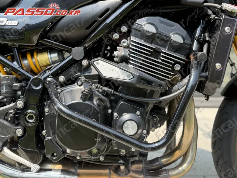 Kawasaki Z 900 Rs Se Abs - фото 4