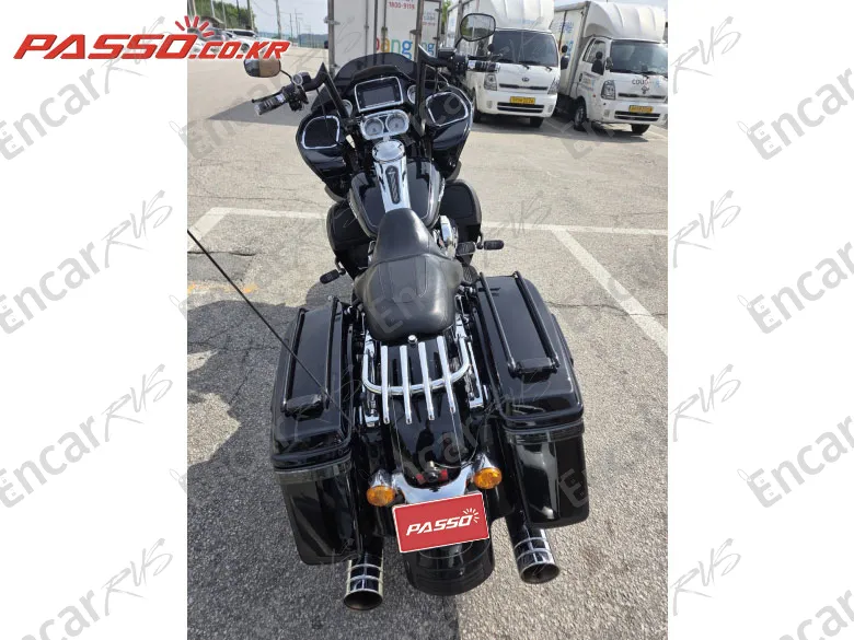 HARLEY-DAVIDSON ROAD GLIDE SPECIAL - фото 2