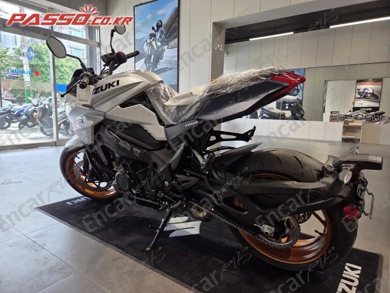 Suzuki Katana Gsx S 1000 - фото 3