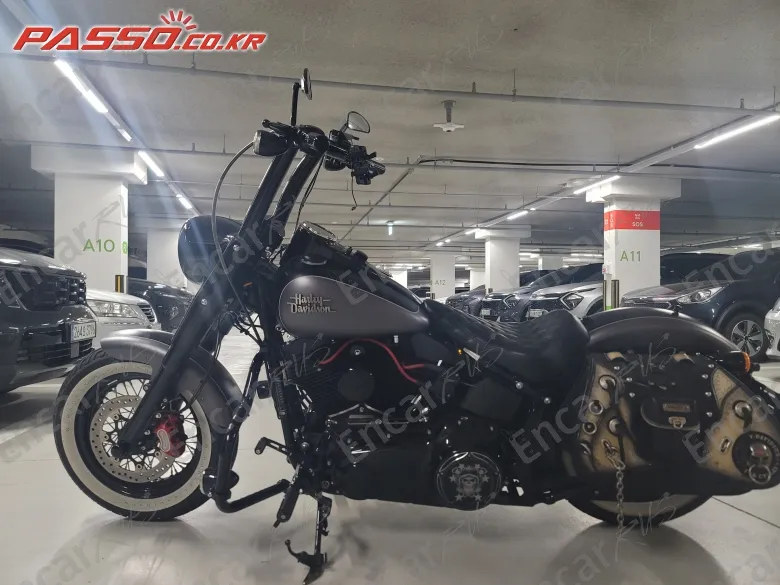 Harley-Davidson Softail Slim - фото 1