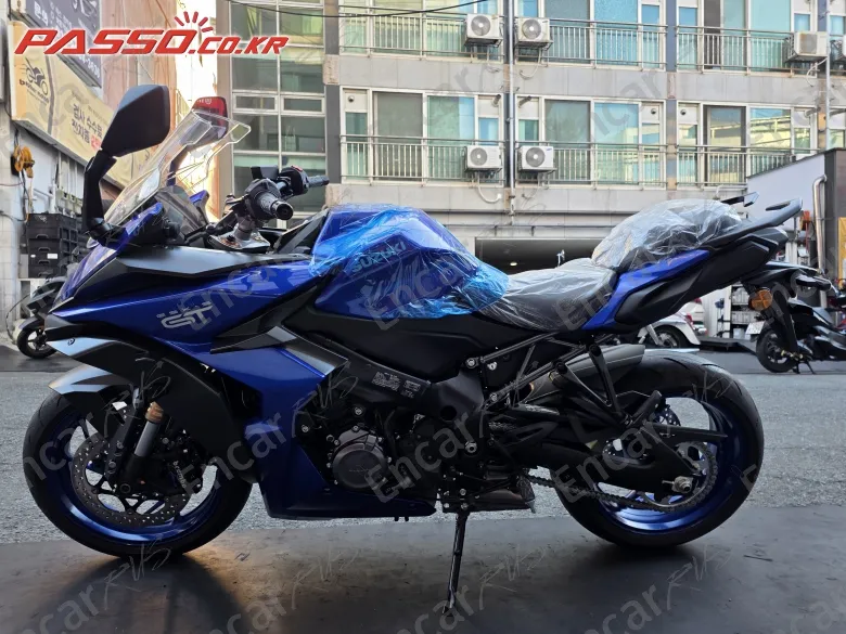 Suzuki Gsx S 1000 Gt - фото 1