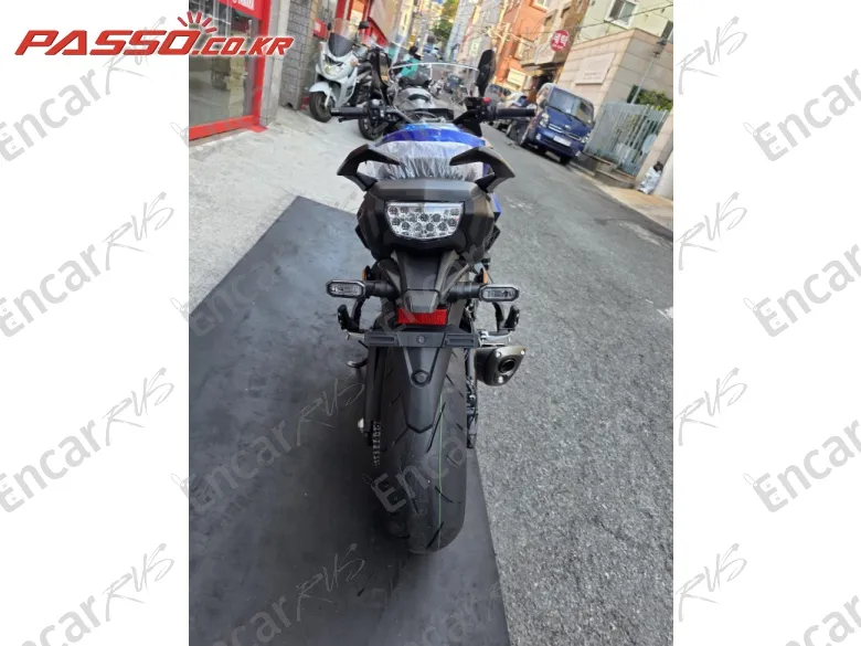 Suzuki Gsx S 1000 Gt - фото 2