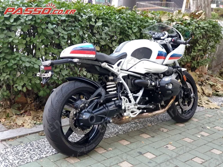 BMW R NINE T RACER - фото 2