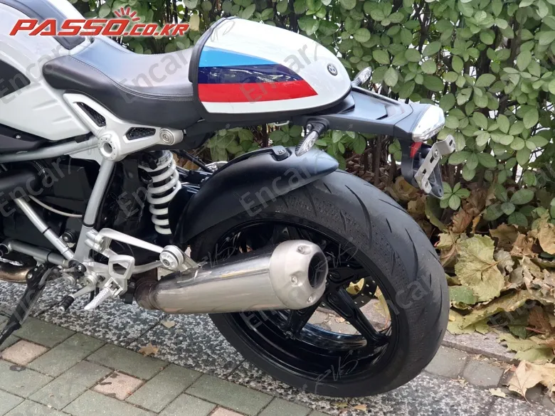 BMW R NINE T RACER - фото 6