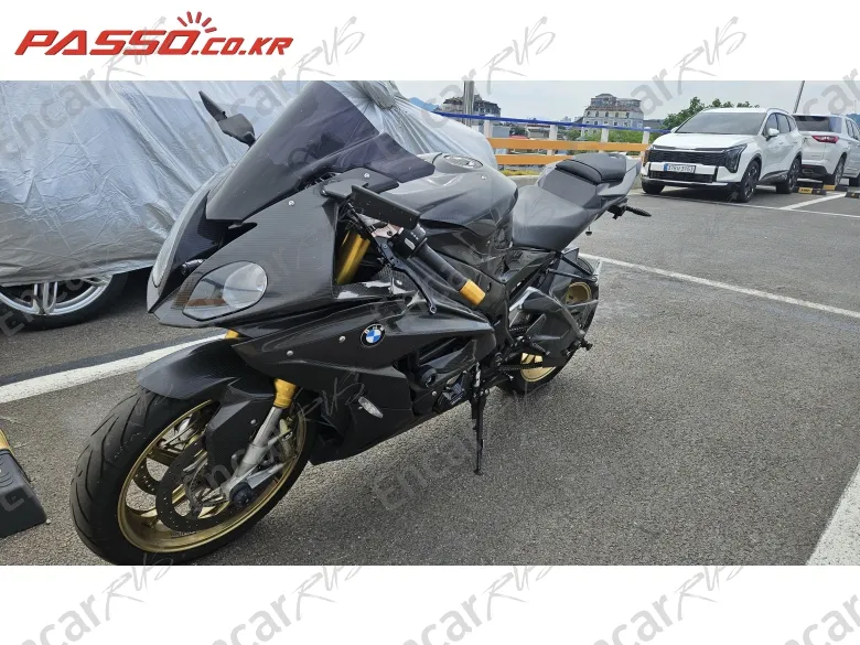 BMW S 1000 RR - фото 1