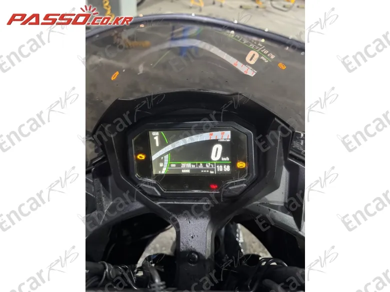 Kawasaki Ninja 650 Abs - фото 5