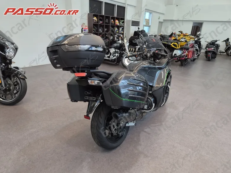 Kawasaki Gtr 1400 - фото 5