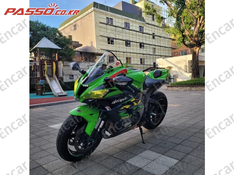 Kawasaki Zx 10 R - фото 1