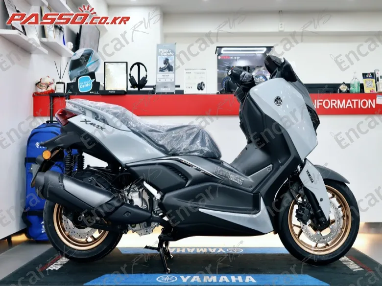 YAMAHA X MAX 300 ABS - фото 0