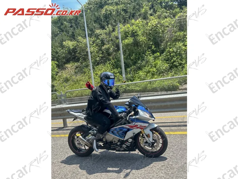 BMW S 1000 RR - фото 2
