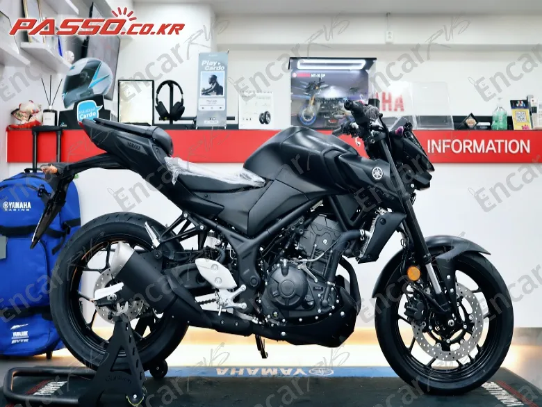 YAMAHA MT 03 - фото 0