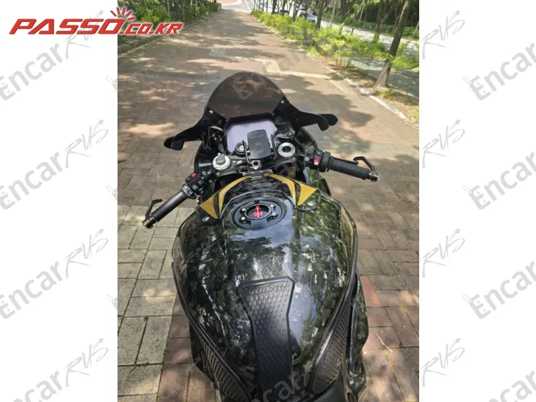 BMW S 1000 RR - фото 3