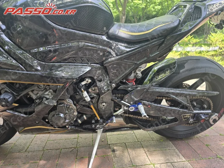BMW S 1000 RR - фото 4