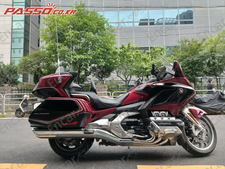 HONDA GOLDWING TOUR DCT AIRBAG - фото 0