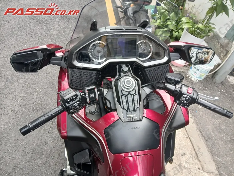 HONDA GOLDWING TOUR DCT AIRBAG - фото 3