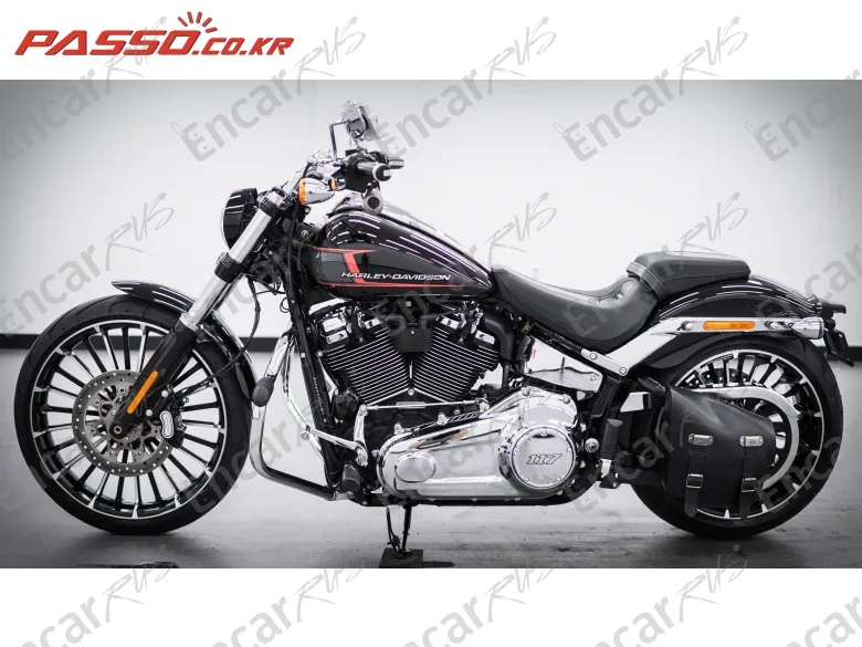 Harley-Davidson Breakout 117 - фото 1