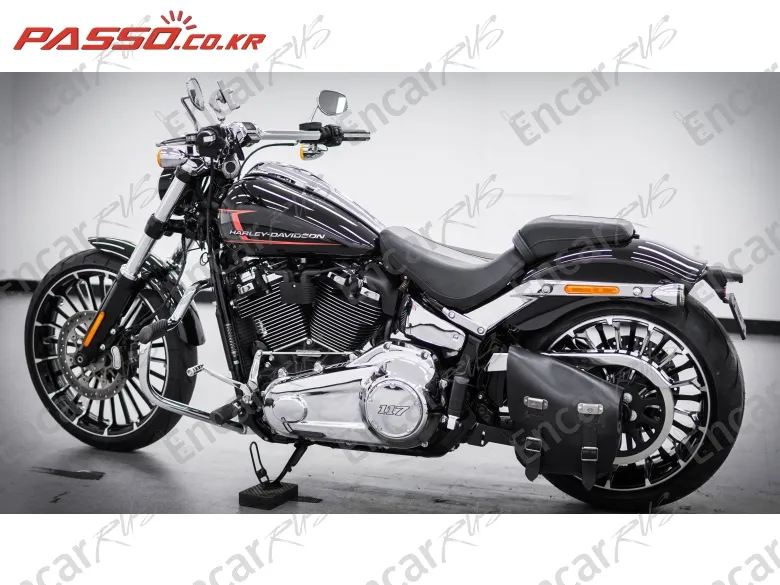 Harley-Davidson Breakout 117 - фото 3