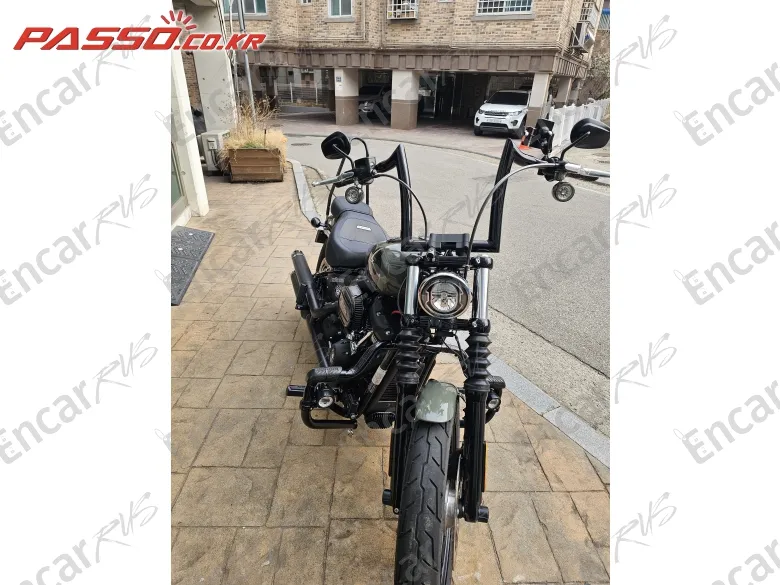 Harley-Davidson Street Bob 114 - фото 2