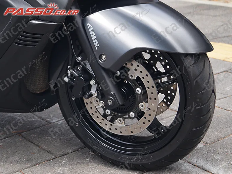 Suzuki Burgman 650 - фото 5