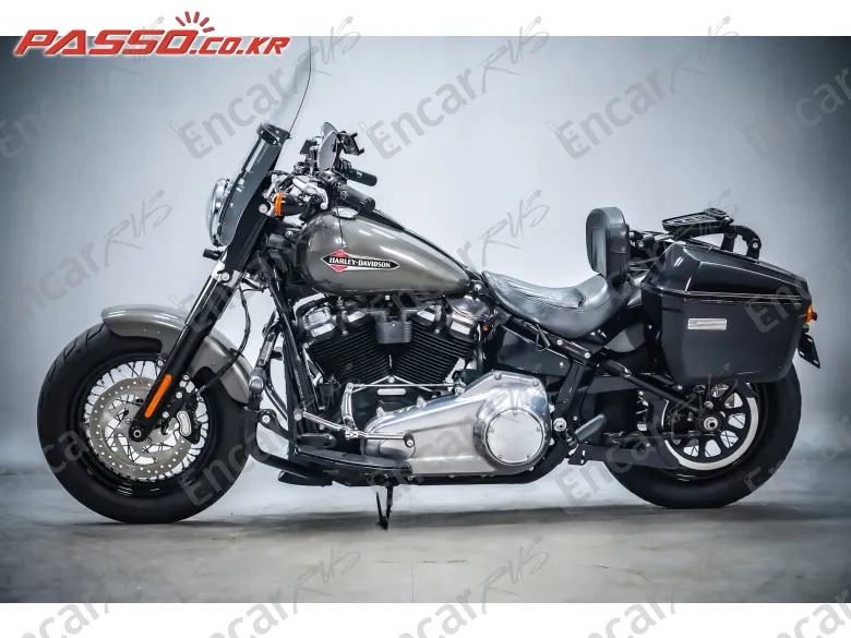 Harley-Davidson Softail Slim - фото 1
