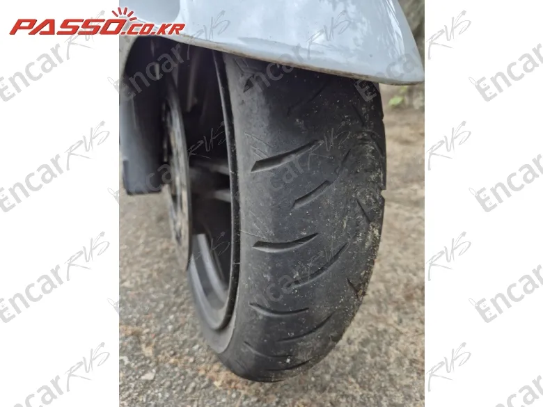 Suzuki Burgman 650 Executive - фото 6
