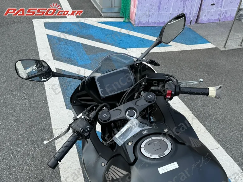 Honda Cbr 650 R E-Clutch - фото 3