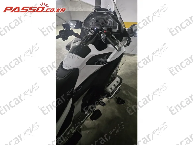 HONDA GOLDWING TOUR DCT AIRBAG - фото 4