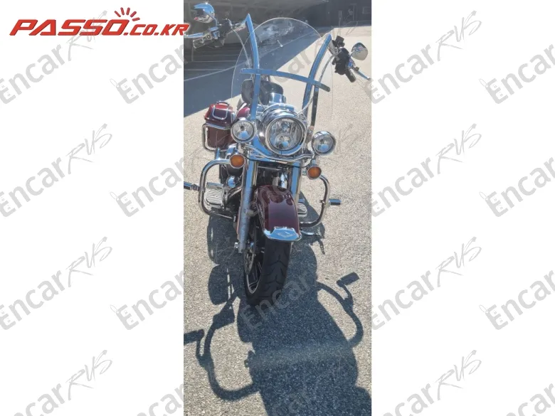 Harley-Davidson Flhr - фото 5