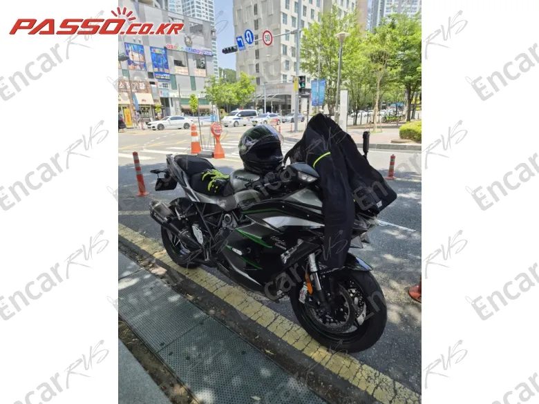 KAWASAKI NINJA H2 SX SE PLUS ABS - фото 4