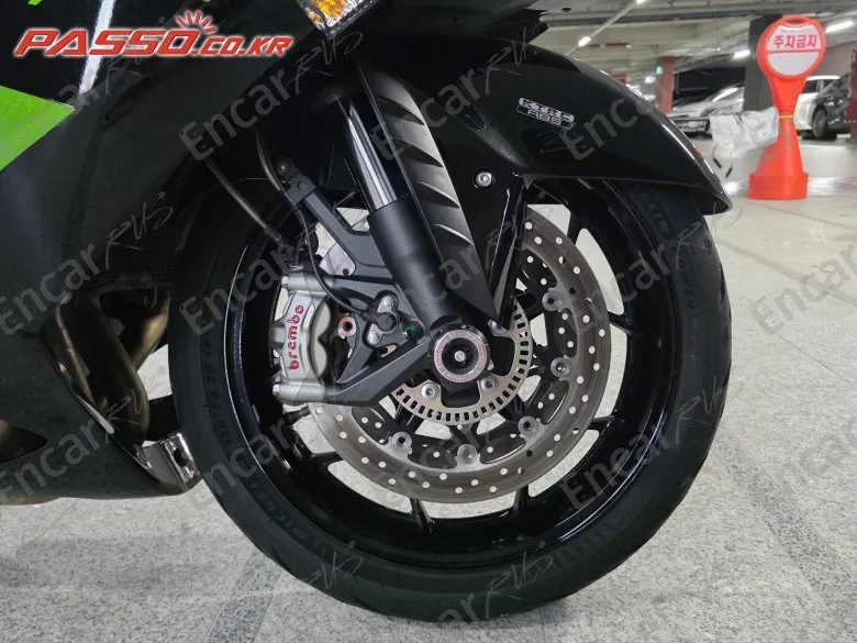 Kawasaki Zzr 1400 - фото 5