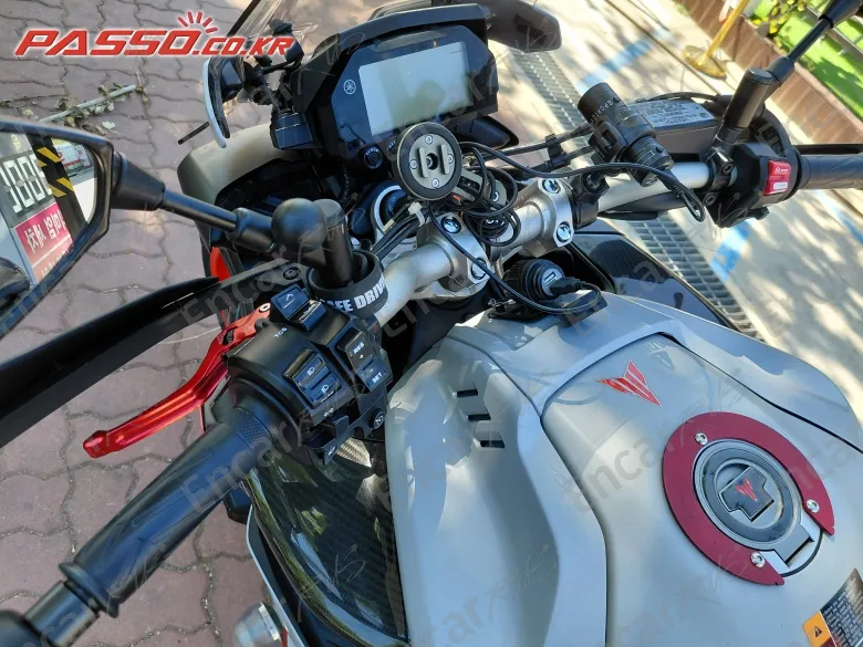 Yamaha Mt 10 - фото 3
