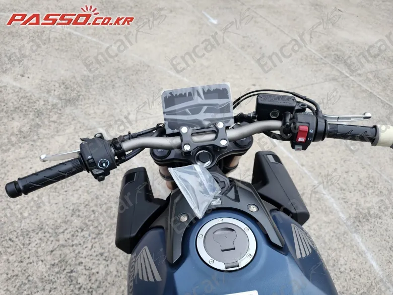 HONDA CB 650 R E-CLUTCH - фото 3