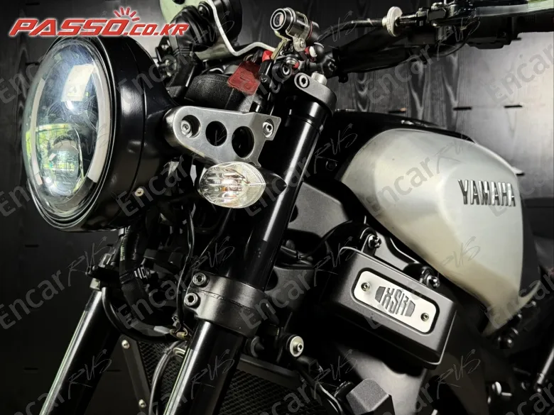 Yamaha Xsr 900 - фото 5